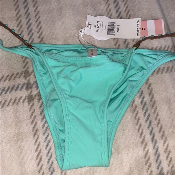 Pily‎ Q Thin Detail Teeny Bottom nwt - Picture 3 of 7